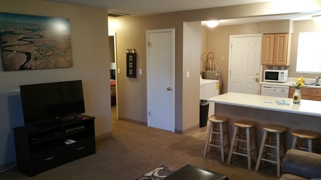 Page Lake Powell Nightly Rental Стая снимка